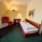 Hotel Weisses Lamm 3*