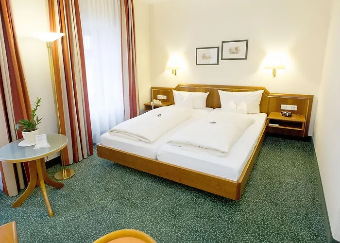 Weisses Lamm Hotel Veitshöchheim