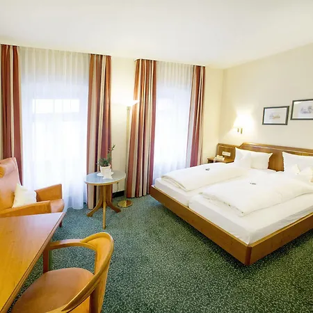 Weisses Lamm Hotel