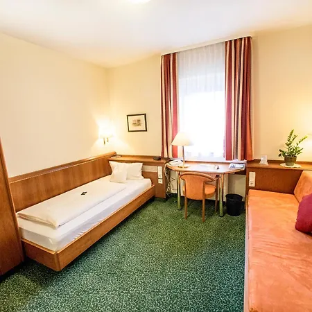 Weisses Lamm Hotel Veitshöchheim